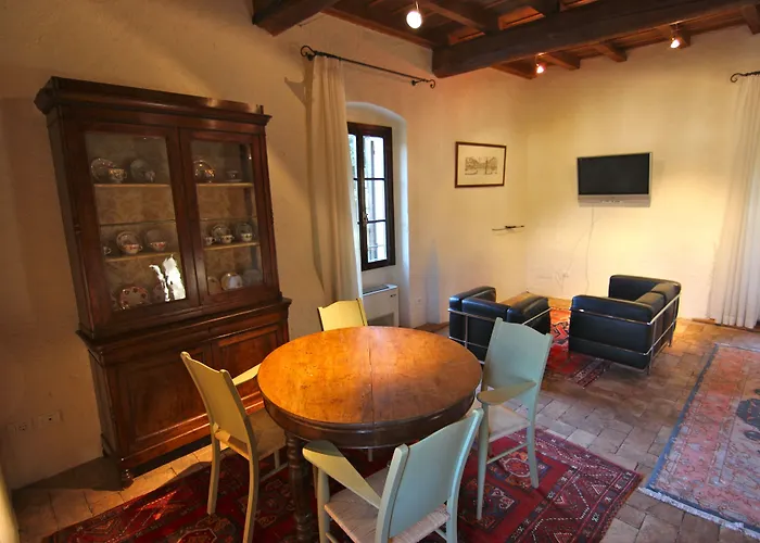 Giona Hotel