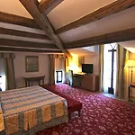Hotel Giona