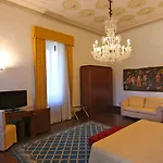 Hotel Giona