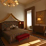 Giona Hotel