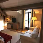 Hotel Giona