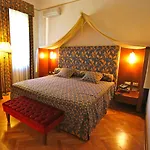 Giona Hotel