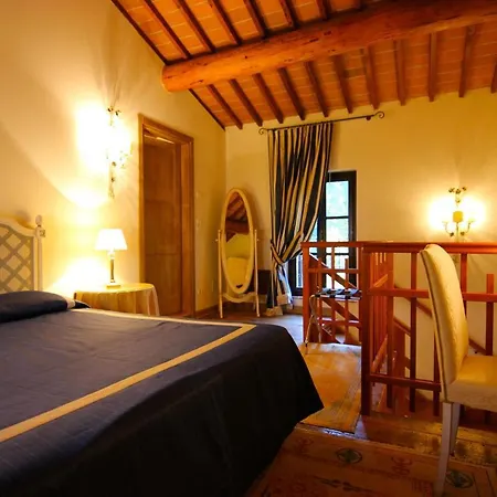 Giona 4*