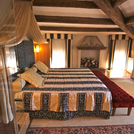 Giona Hotel