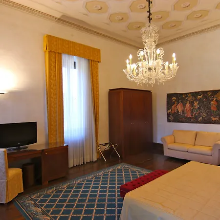 Hotel Giona