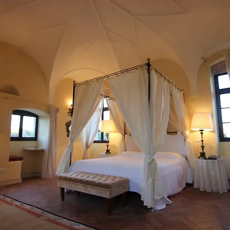 Giona Hotel