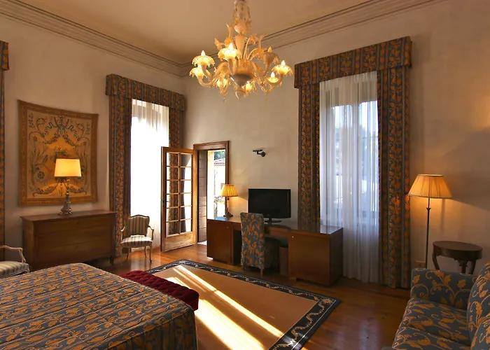 Hotel Giona 4*